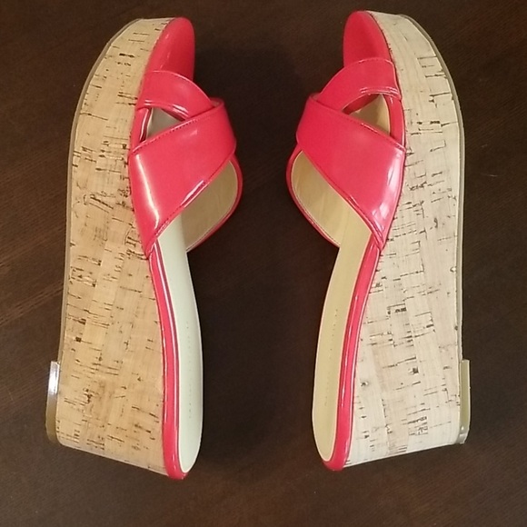 Marc Fisher Medium red Cilla2 sandals - Picture 4 of 6